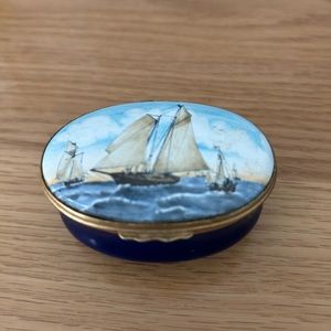 Bilston Battersea Enamel Box